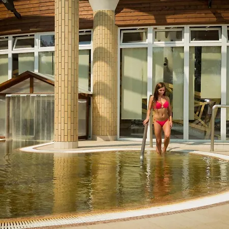 Hotel Kamilla 4*