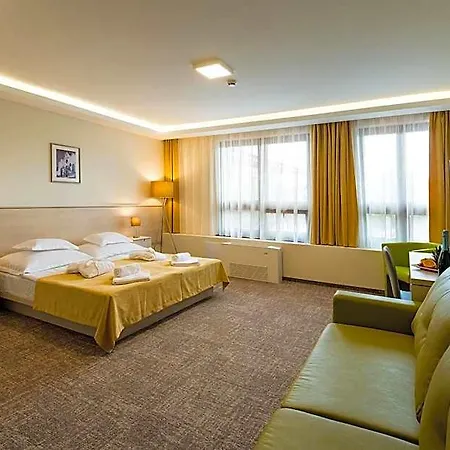 Kamilla 4* Balmazújváros
