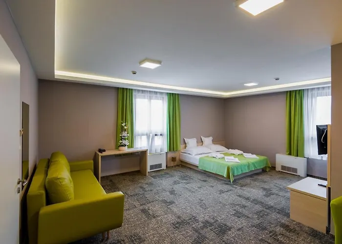 Kamilla Hotel 4*